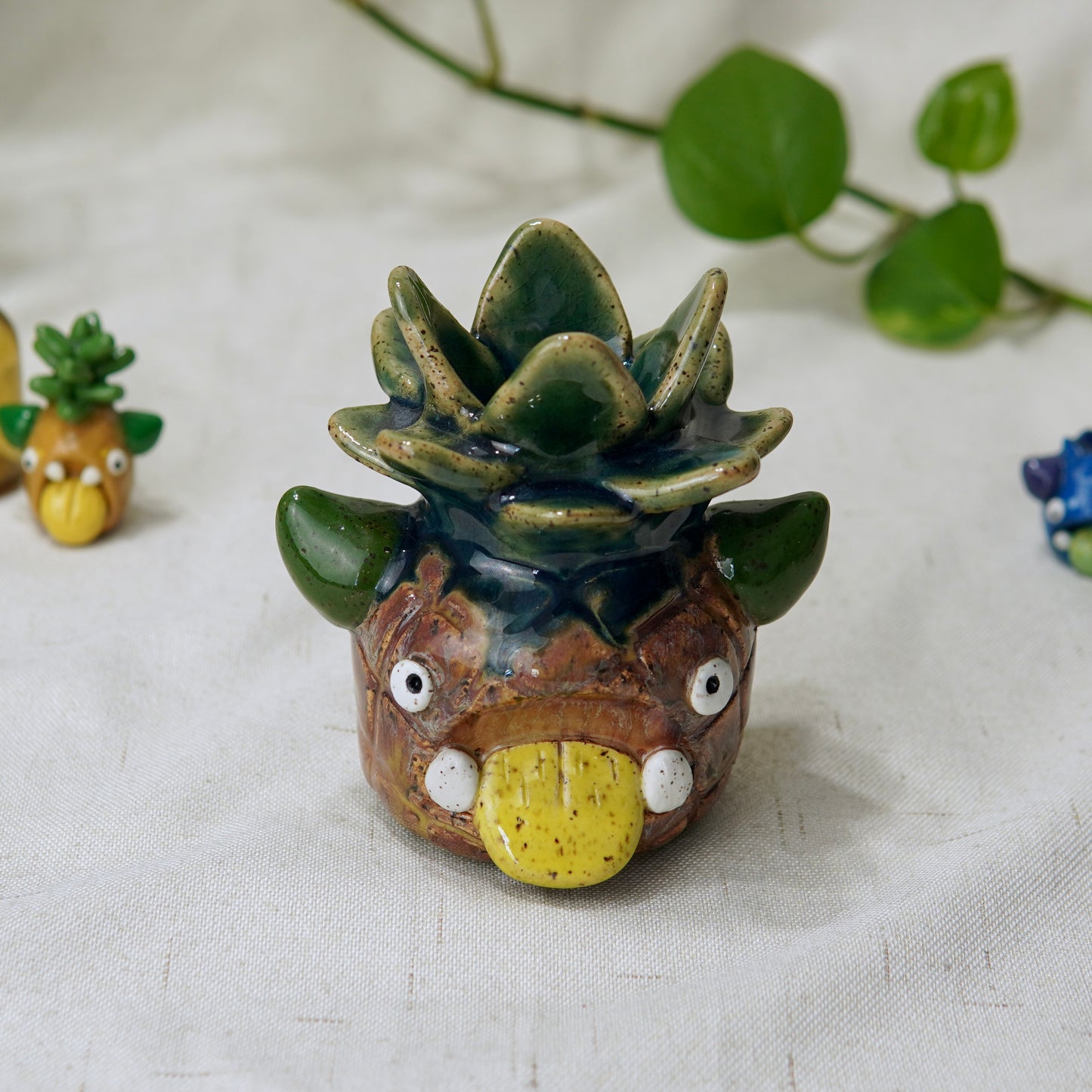 Dribbles - Pineapple Ceramic Goobster Vase (SECONDS)