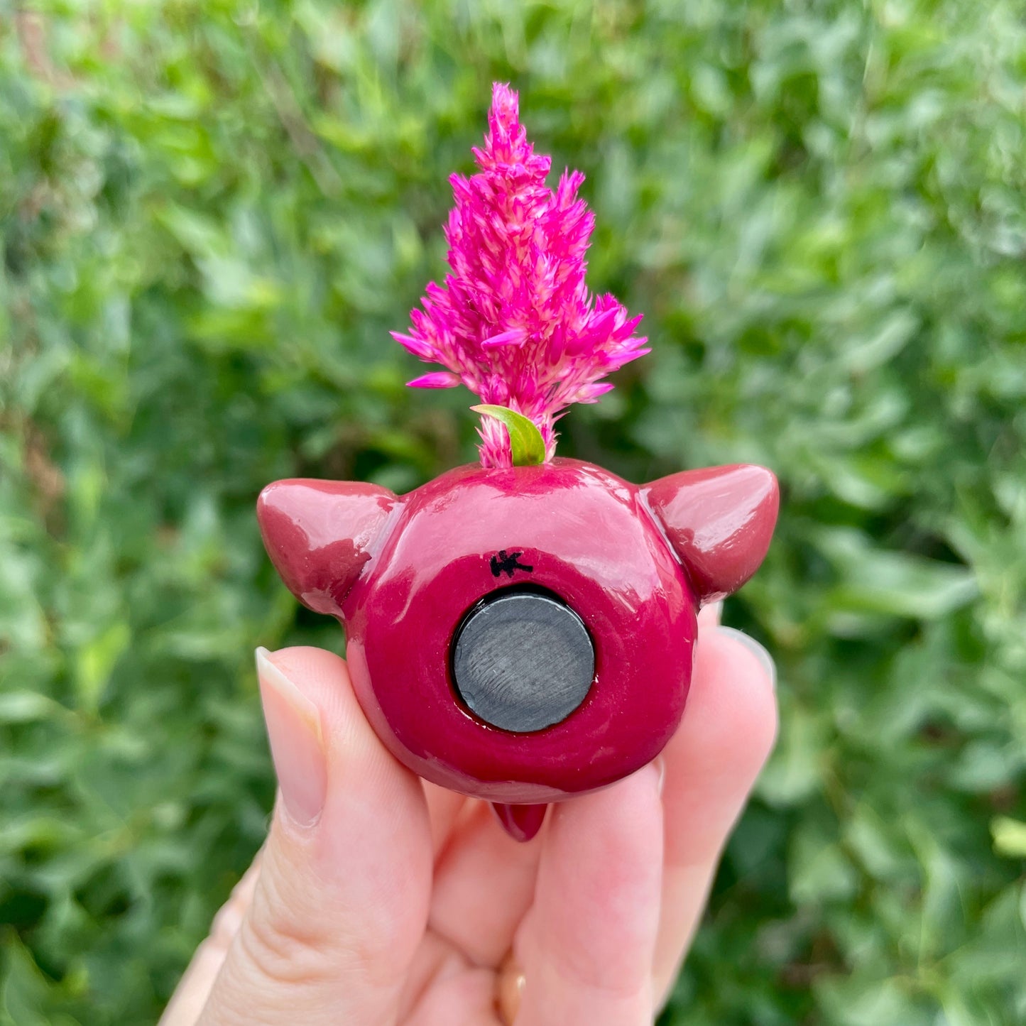 Beet Goobster Magnet Vase