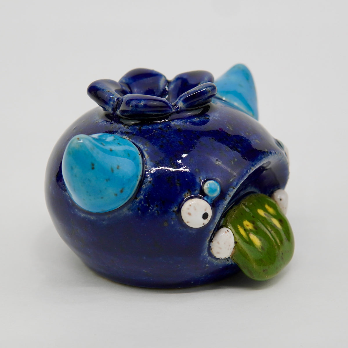 Mr. Mirtillo -  Blueberry Ceramic Goobster