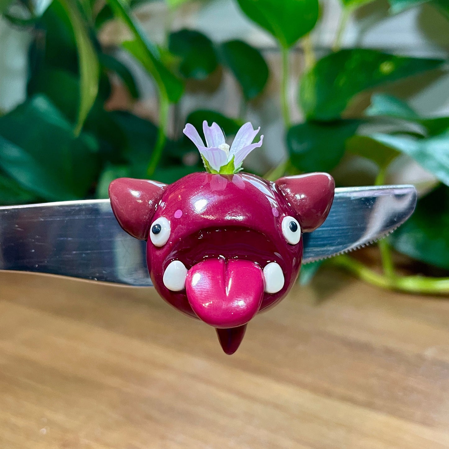 Beet Goobster Magnet Vase