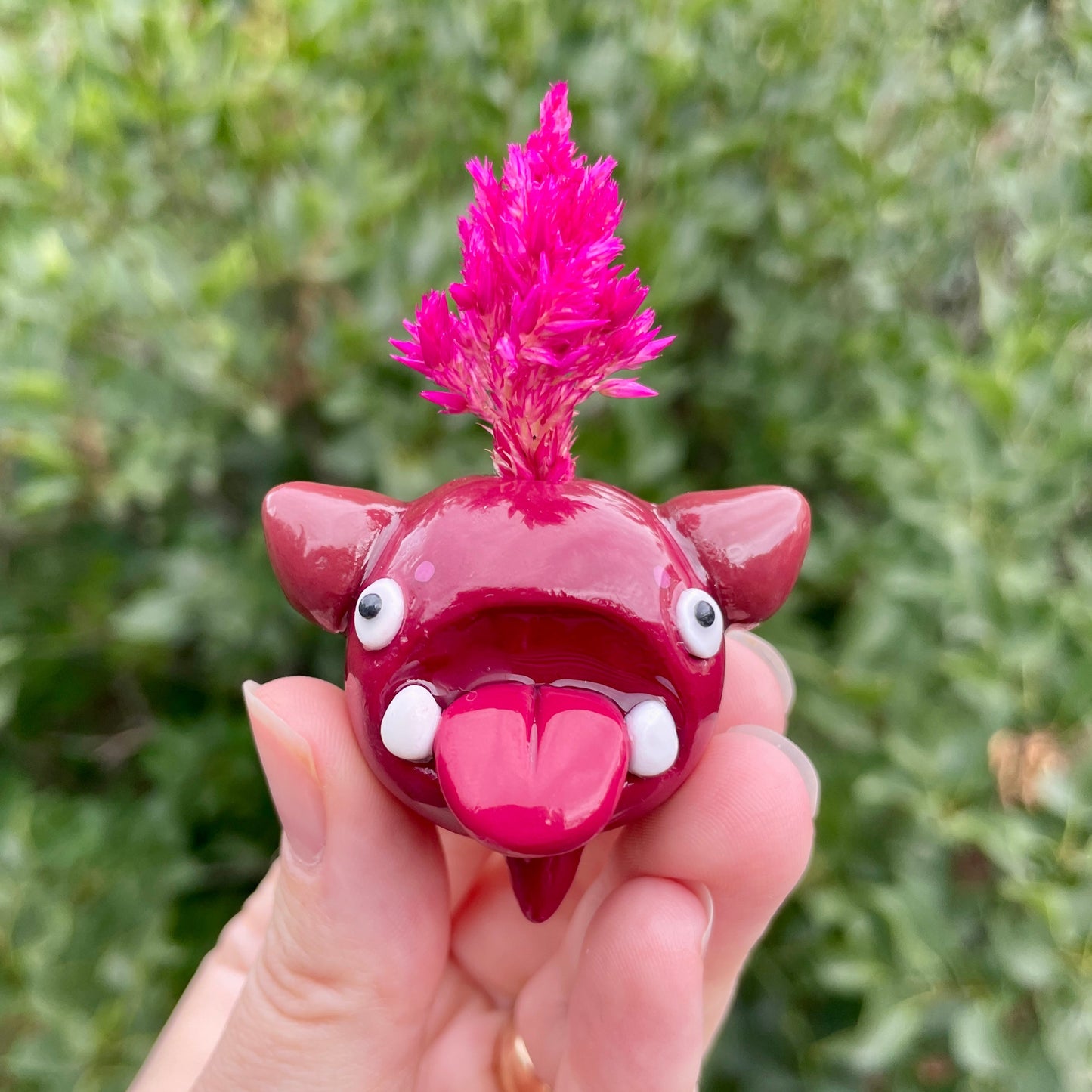 Beet Goobster Magnet Vase