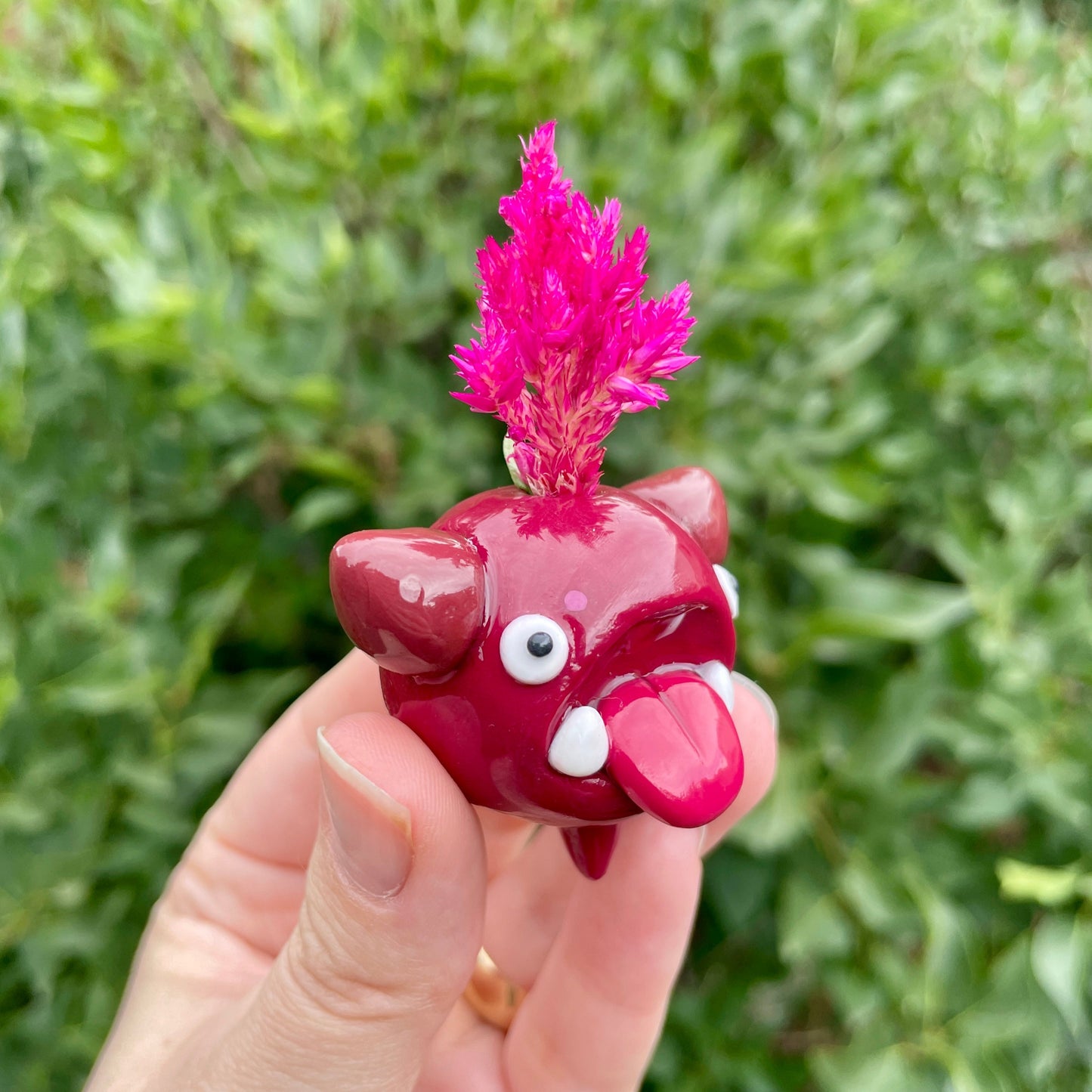 Beet Goobster Magnet Vase