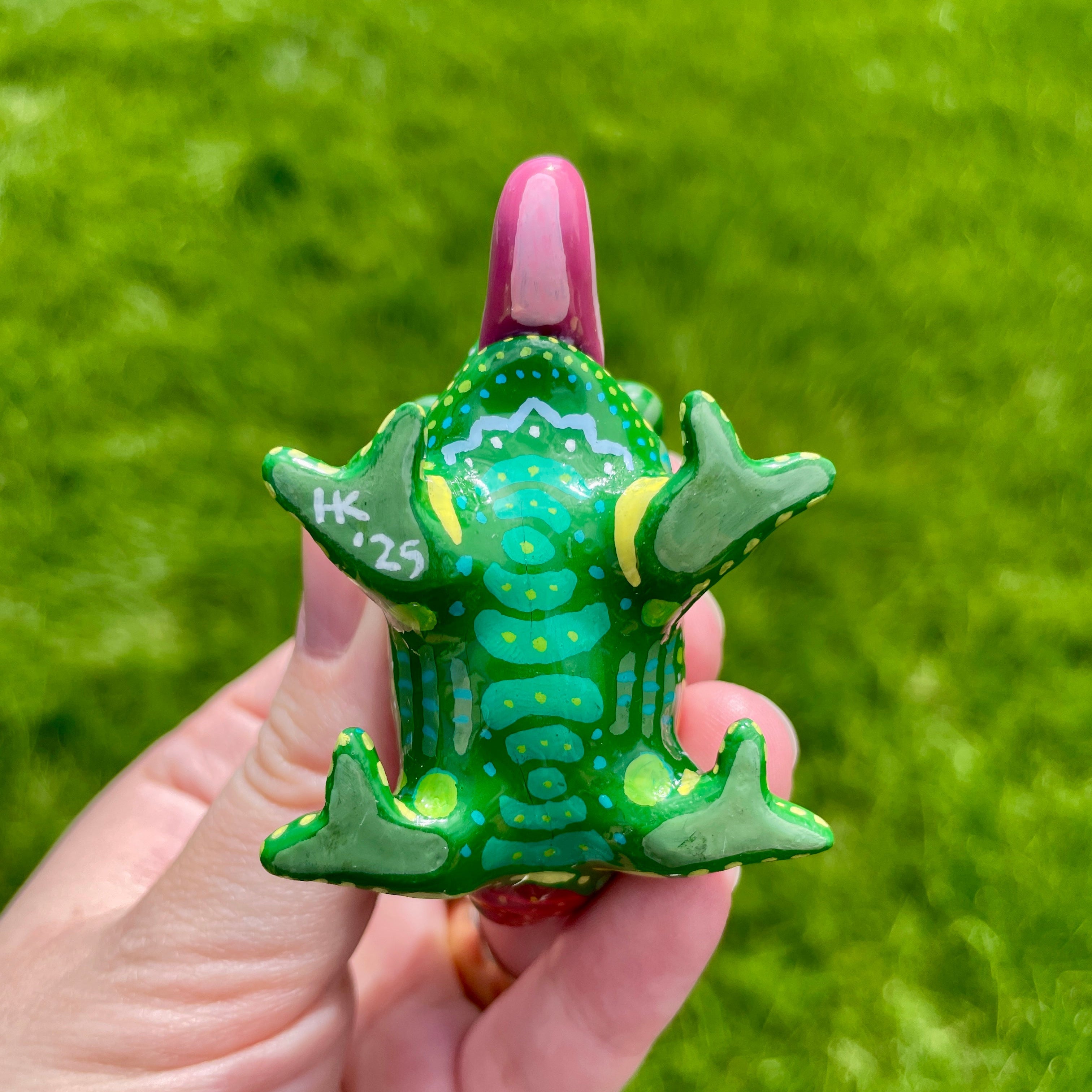 Colorful Chameleon Goobster – Hals Yeah